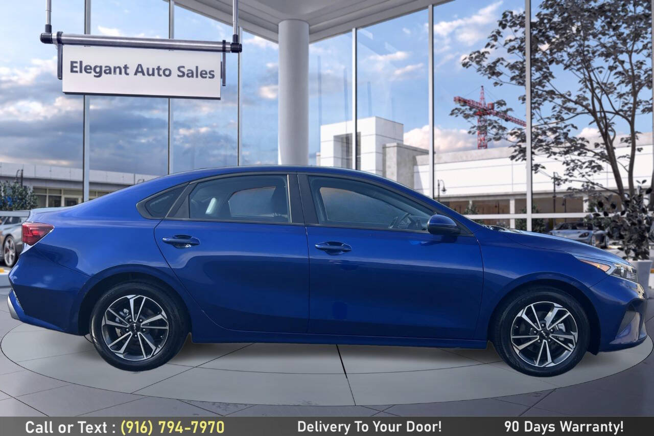 Used 2024 Kia Forte LXS FWD image 4