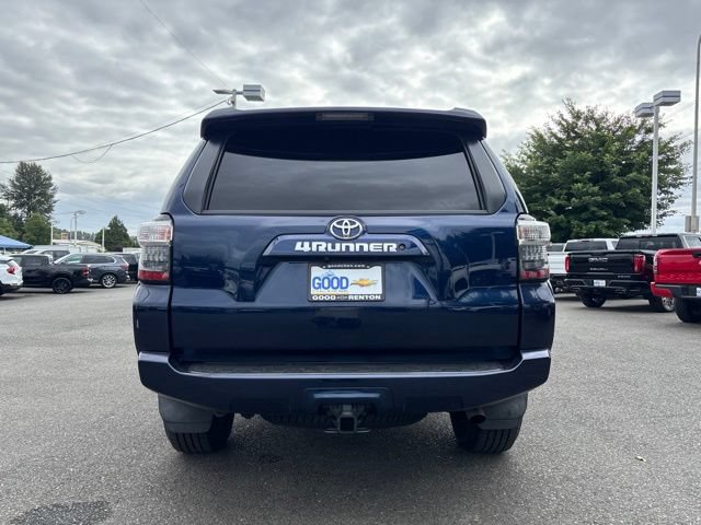 Used 2018 Toyota 4Runner SR5 Premium AWD/4WD image 4