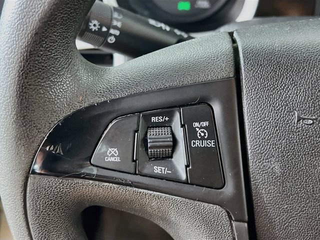 Used 2016 Chevrolet Equinox LS AWD/4WD image 13