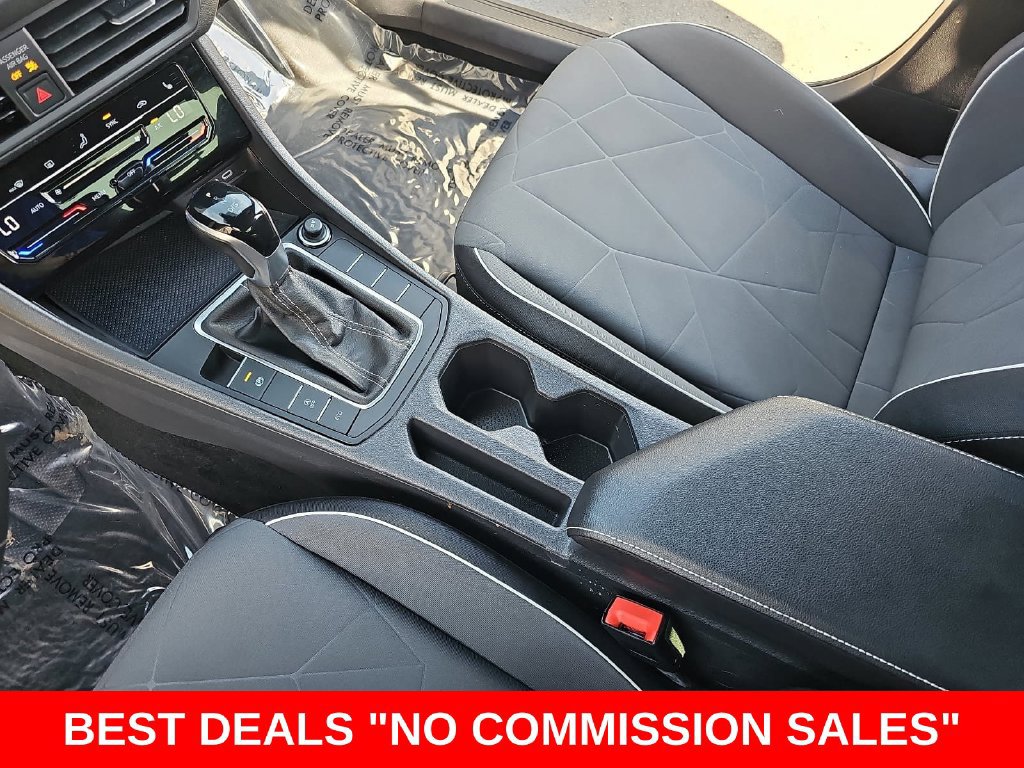Used 2025 Volkswagen Jetta Sport FWD image 23