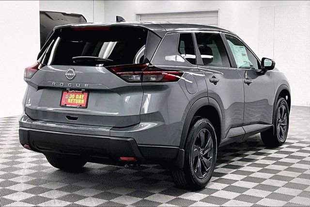 New 2026 Nissan Rogue SV image 17