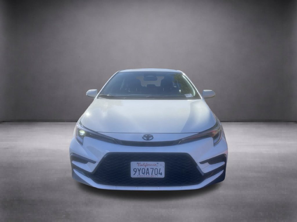 Used 2026 Toyota Corolla SE w/ SE Package FWD image 3