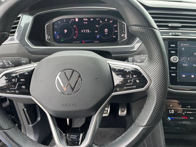 Used 2024 Volkswagen Tiguan SEL R-Line AWD/4WD image 19