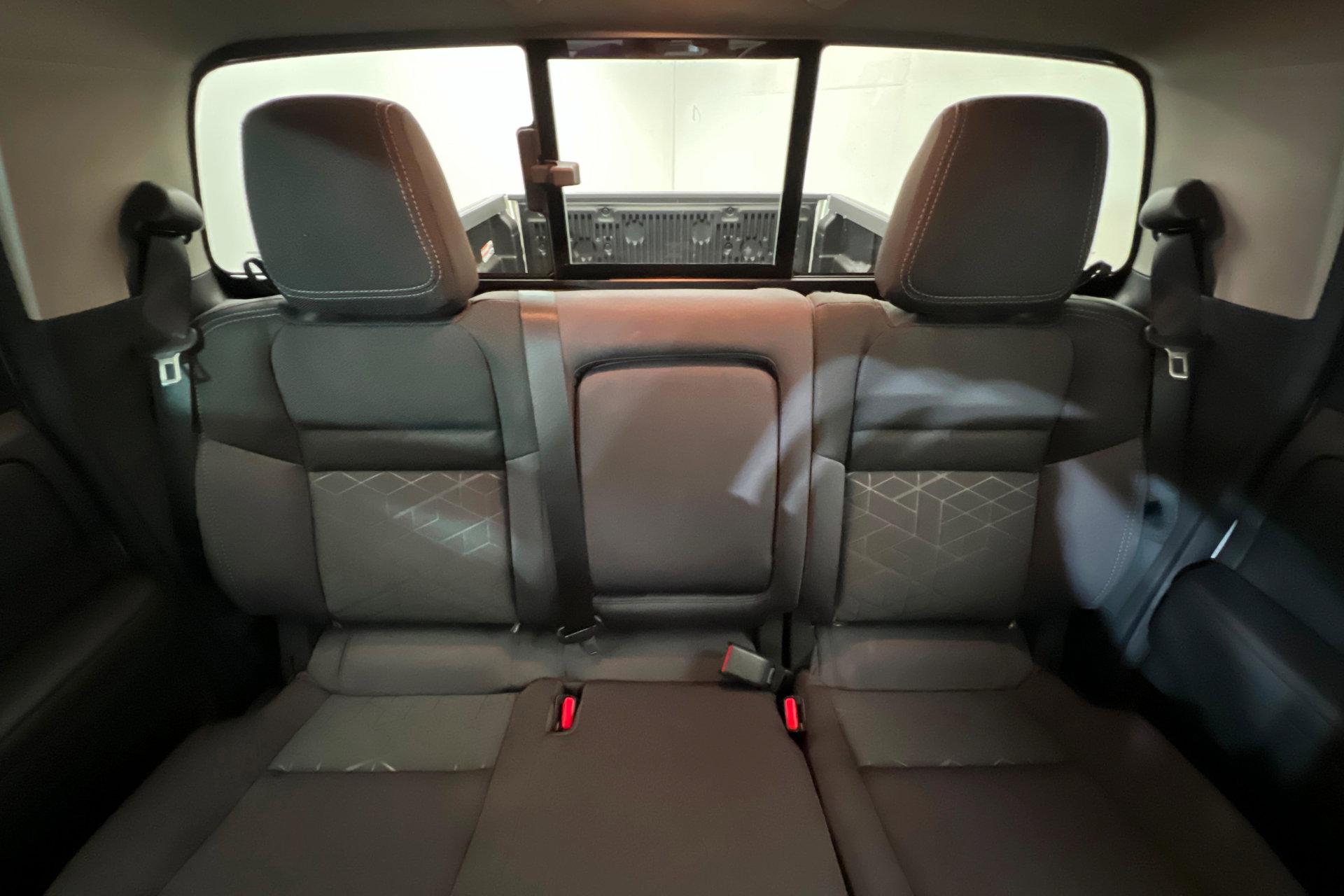 New 2026 Nissan Frontier SV w/ Tow Package image 24