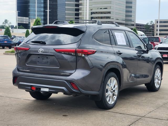 Used 2023 Toyota Highlander Limited FWD image 5
