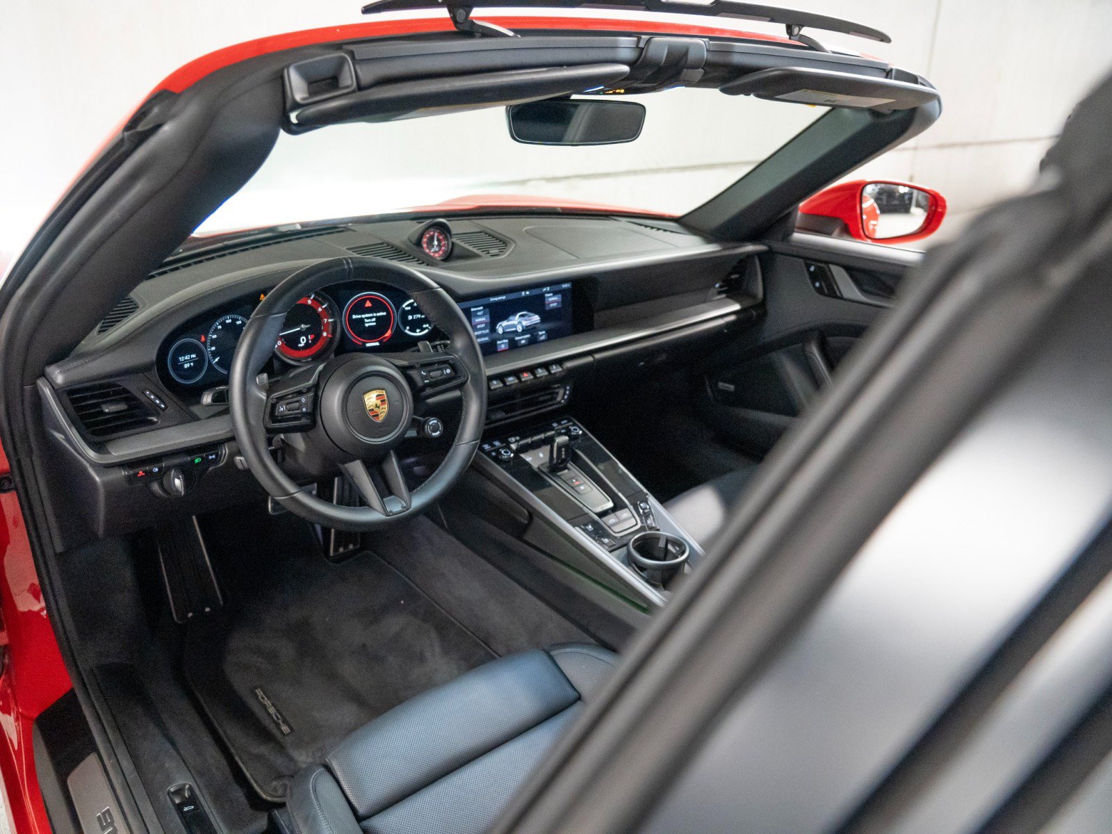 Certified 2021 Porsche 911 AWD/4WD image 4