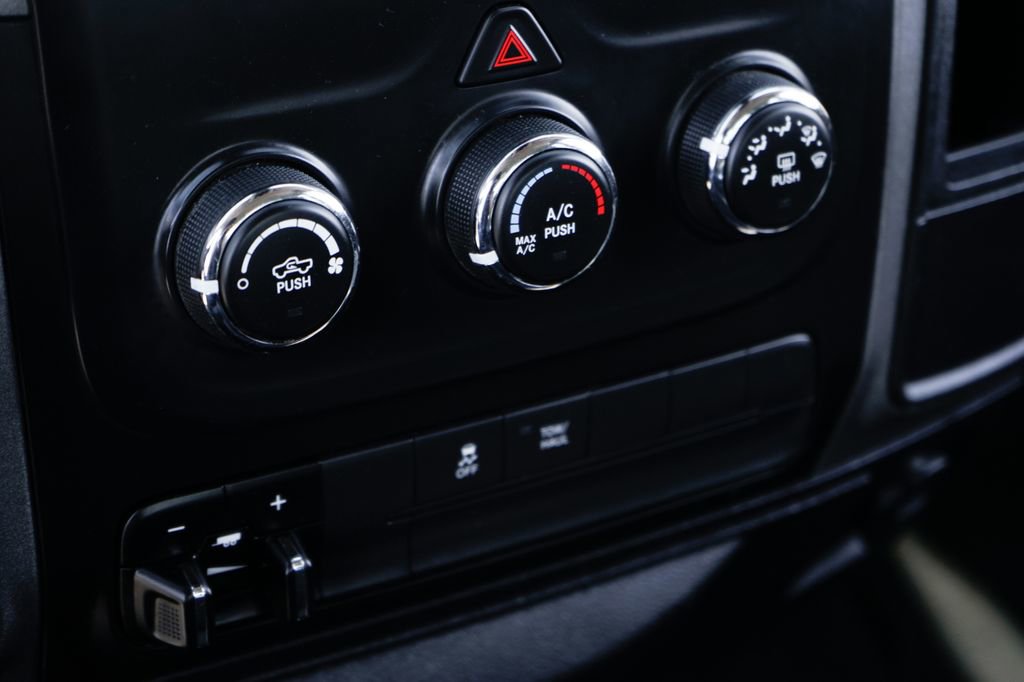 Used 2014 RAM 1500 Express AWD/4WD image 25