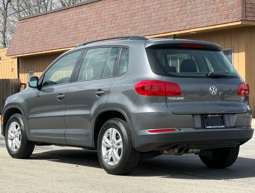 Used 2017 Volkswagen Tiguan S FWD image 3