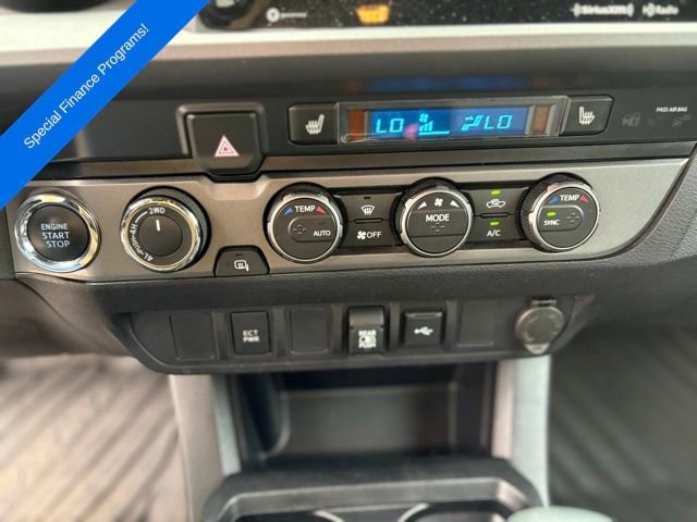 Used 2020 Toyota Tacoma SR5 AWD/4WD image 19