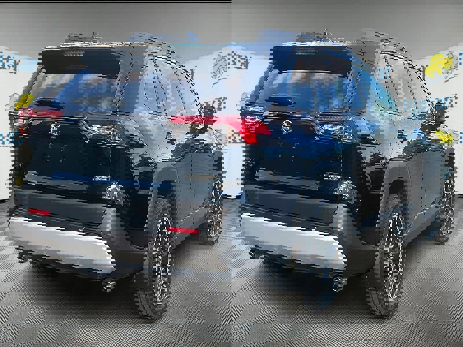 Used 2019 Toyota RAV4 Adventure image 6