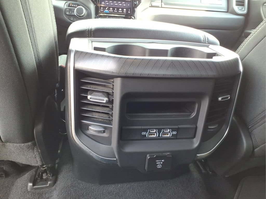 Used 2025 RAM 1500 Big Horn AWD/4WD image 8