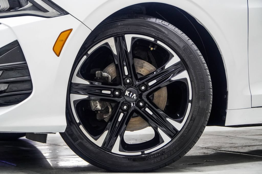 Used 2021 Kia K5 GT-Line w/ GT-Line FWD Premium Package image 3