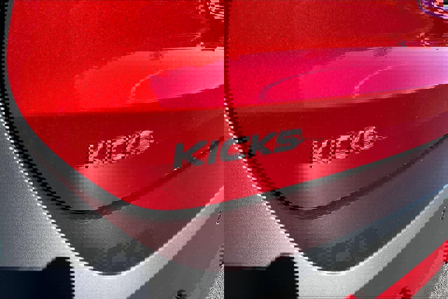 New 2026 Nissan Kicks SV image 15