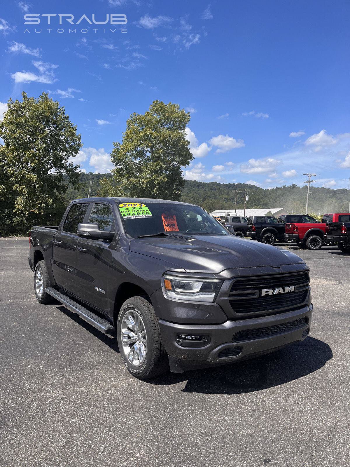 Used 2023 RAM 1500 Laramie AWD/4WD image 2