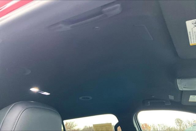 Used 2024 GMC Acadia Elevation FWD image 21