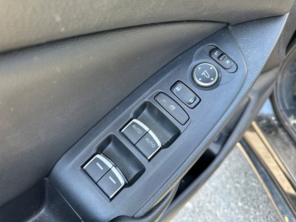 Used 2019 Honda Accord LX image 15