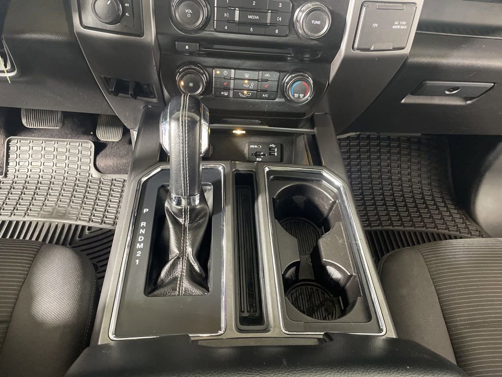 Used 2015 Ford F150 XLT w/ Equipment Group 302A Luxury image 17