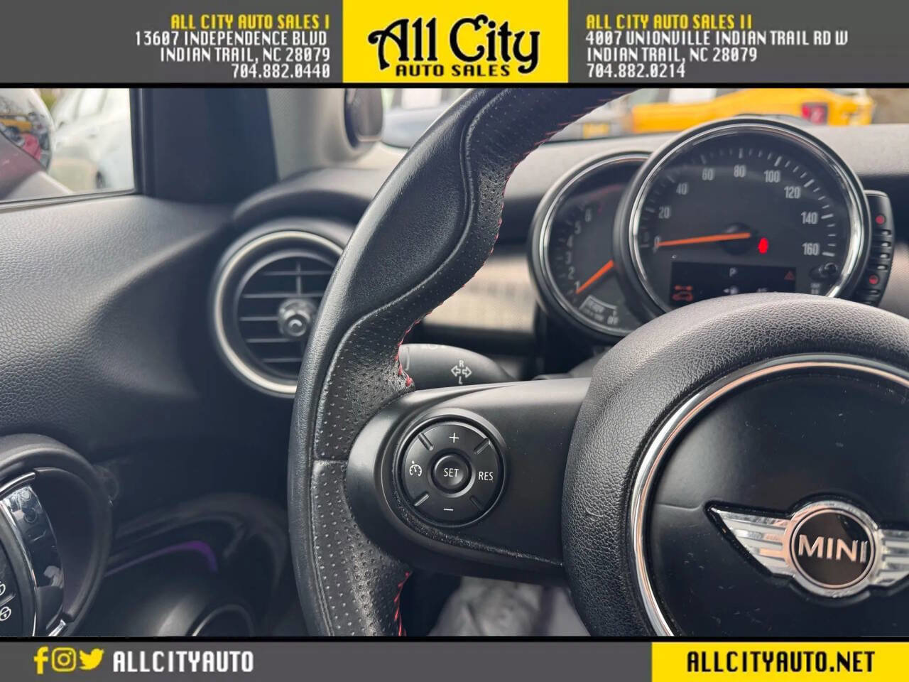 Used 2015 MINI Cooper S image 22