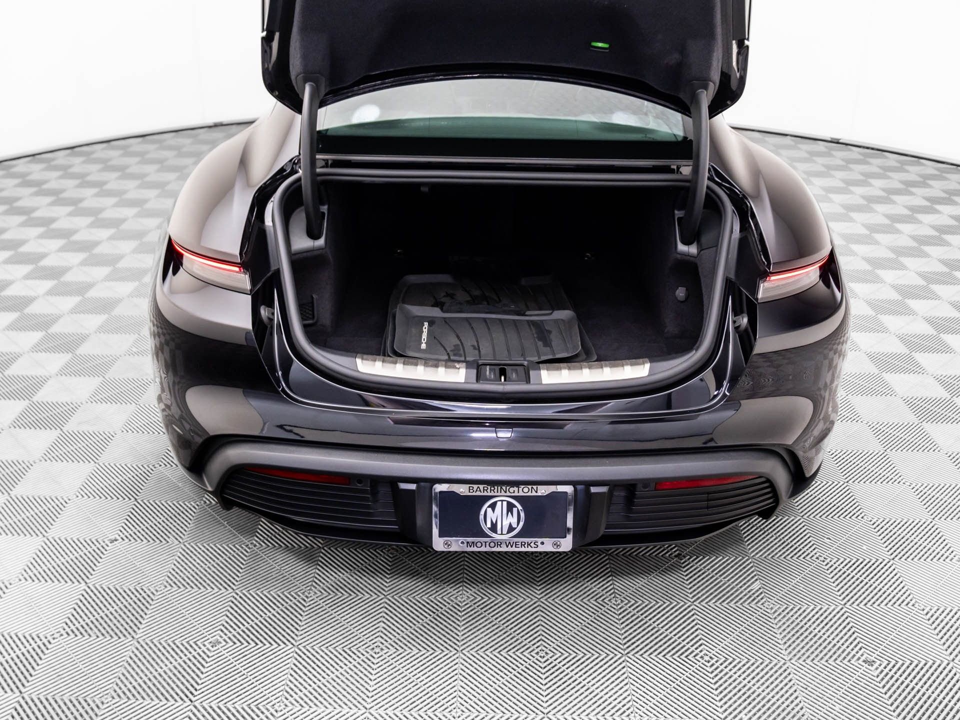 Certified 2021 Porsche Taycan 4S image 32