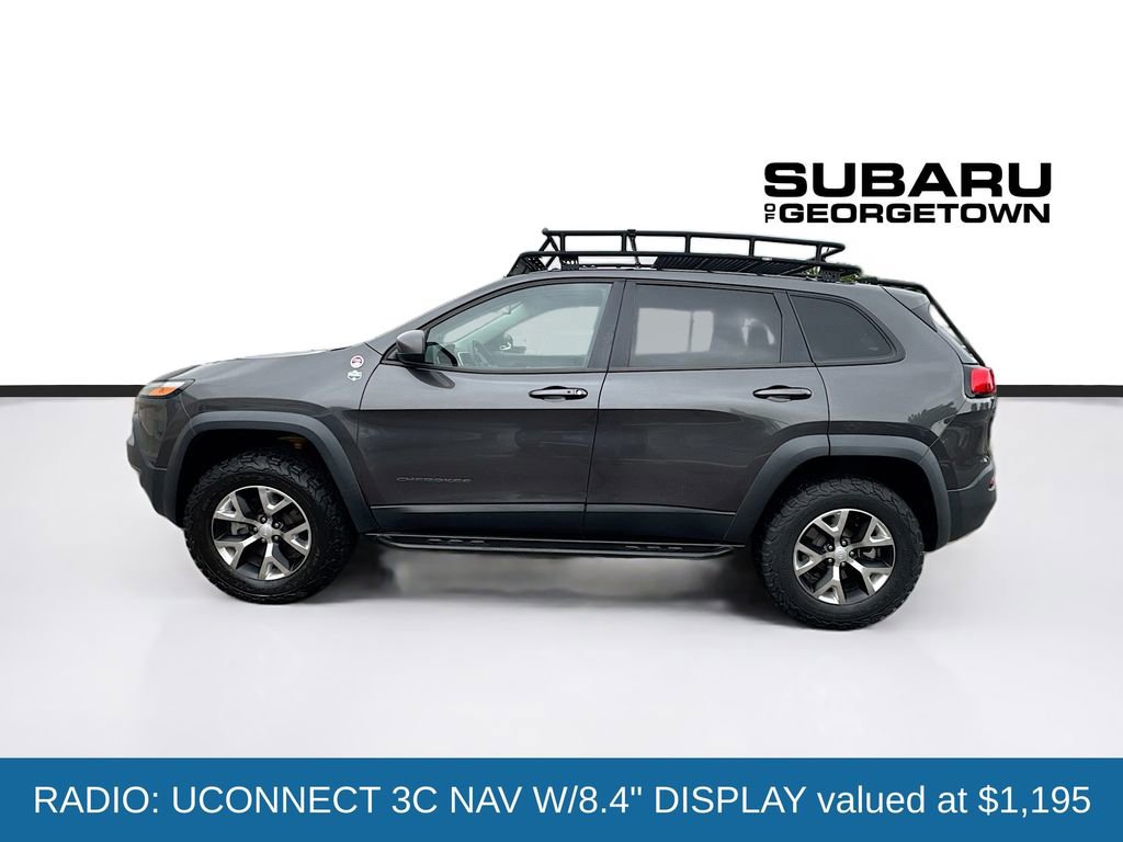 Used 2017 Jeep Cherokee Trailhawk w/ Comfort/Convenience Group image 4