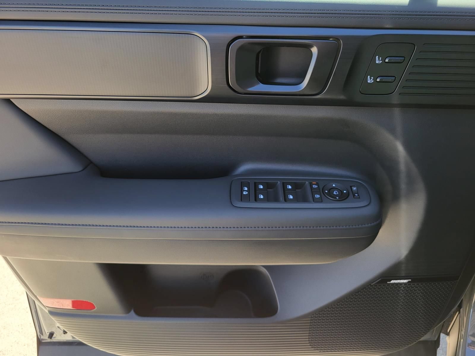 New 2026 Hyundai Santa Fe Calligraphy AWD/4WD image 15