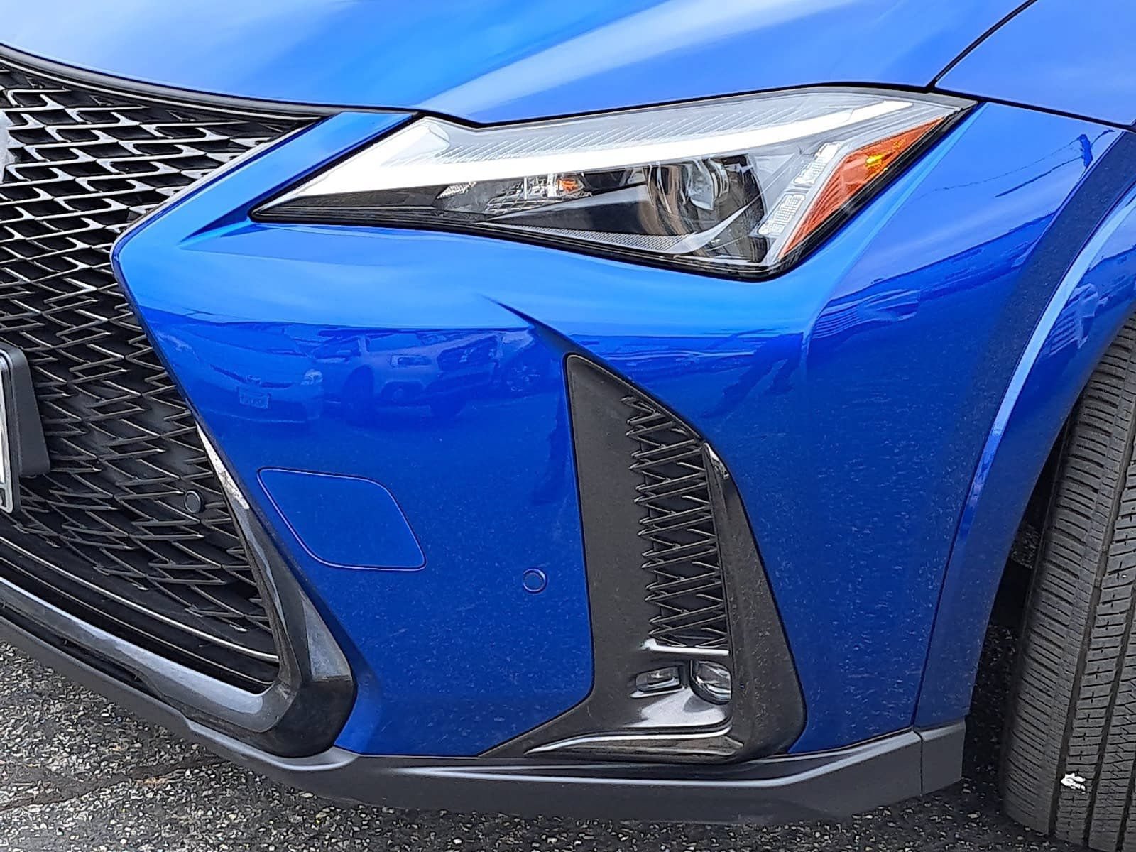 Used 2023 Lexus UX 250h F Sport w/ Accessory Package (Z2) FWD image 33