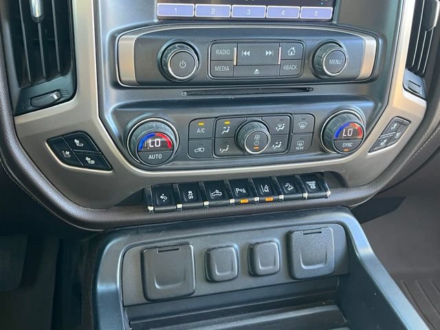 Used 2017 GMC Sierra 2500 Denali w/ Duramax Plus Package AWD/4WD image 28