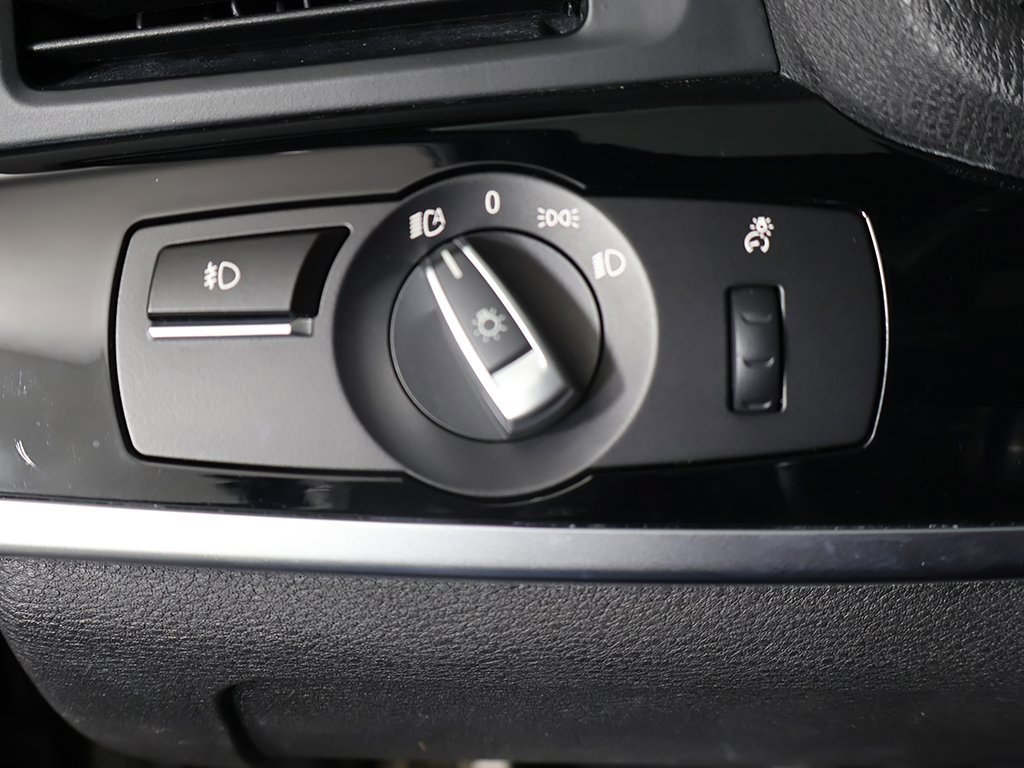 Used 2018 BMW X4 xDrive28i image 36