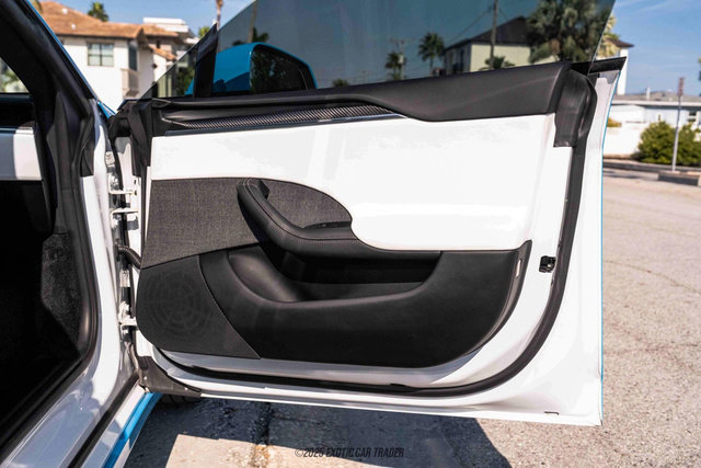 Used 2022 Tesla Model S Plaid image 25