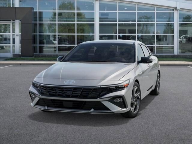 New 2025 Hyundai Elantra SEL image 6