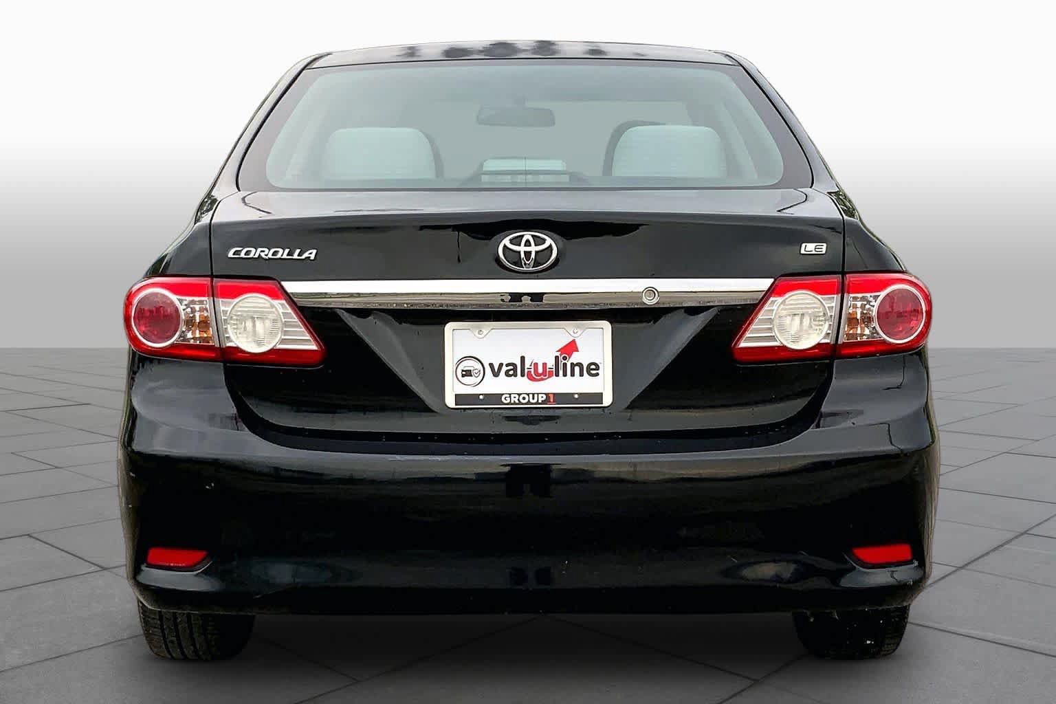 Used 2012 Toyota Corolla LE FWD image 5