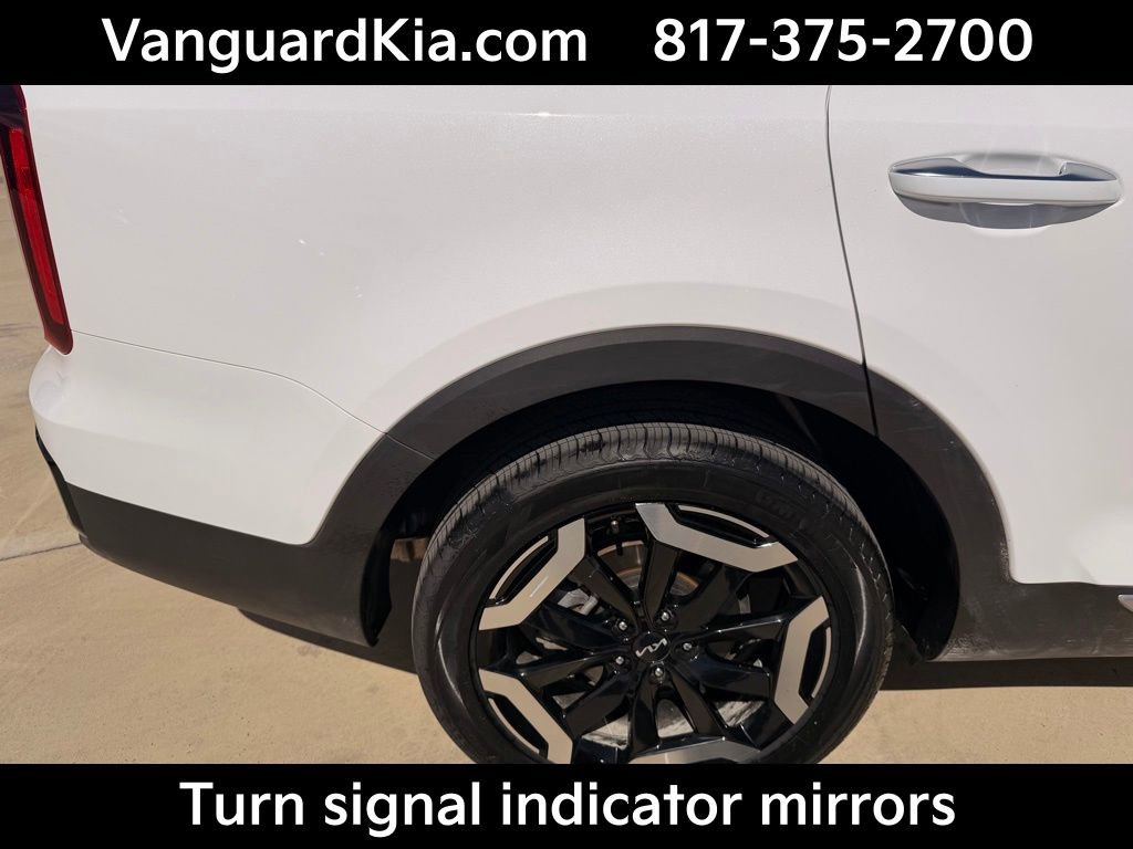 Certified 2025 Kia Telluride S image 10