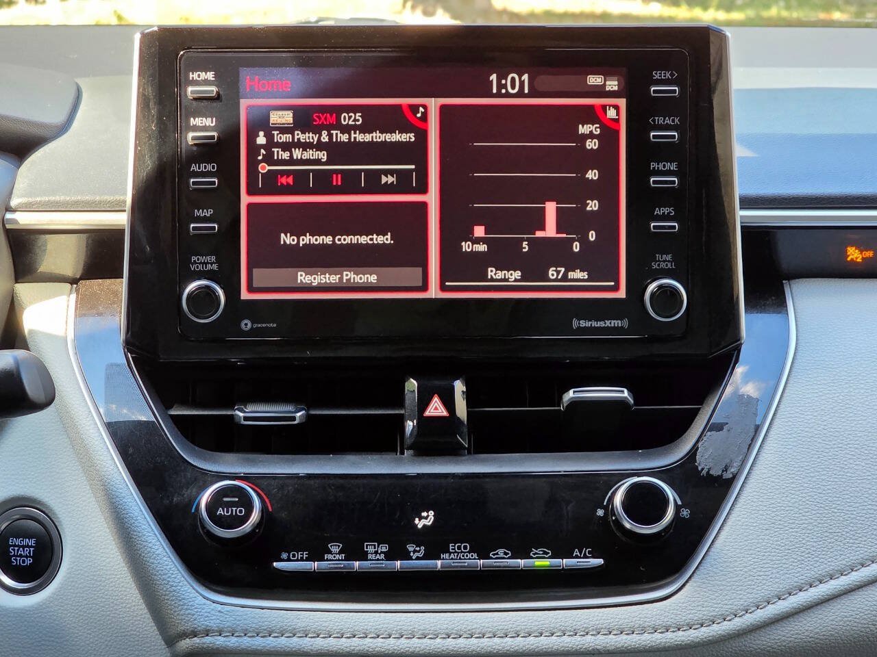 Used 2020 Toyota Corolla SE FWD image 20