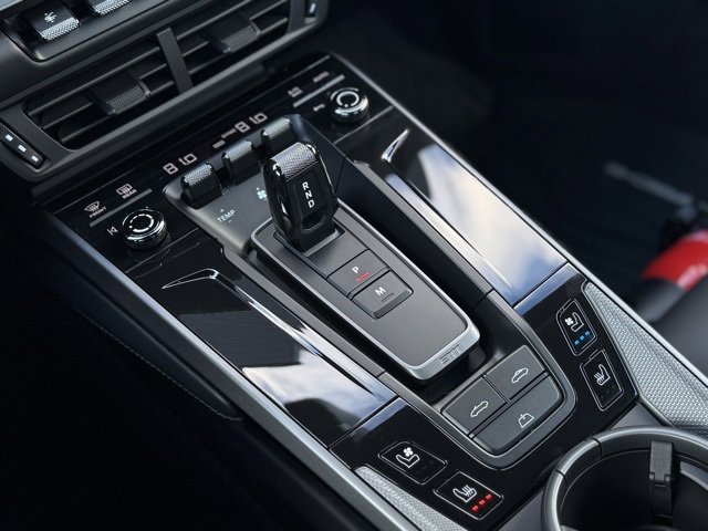 New 2026 Porsche 911 Carrera 4S image 32