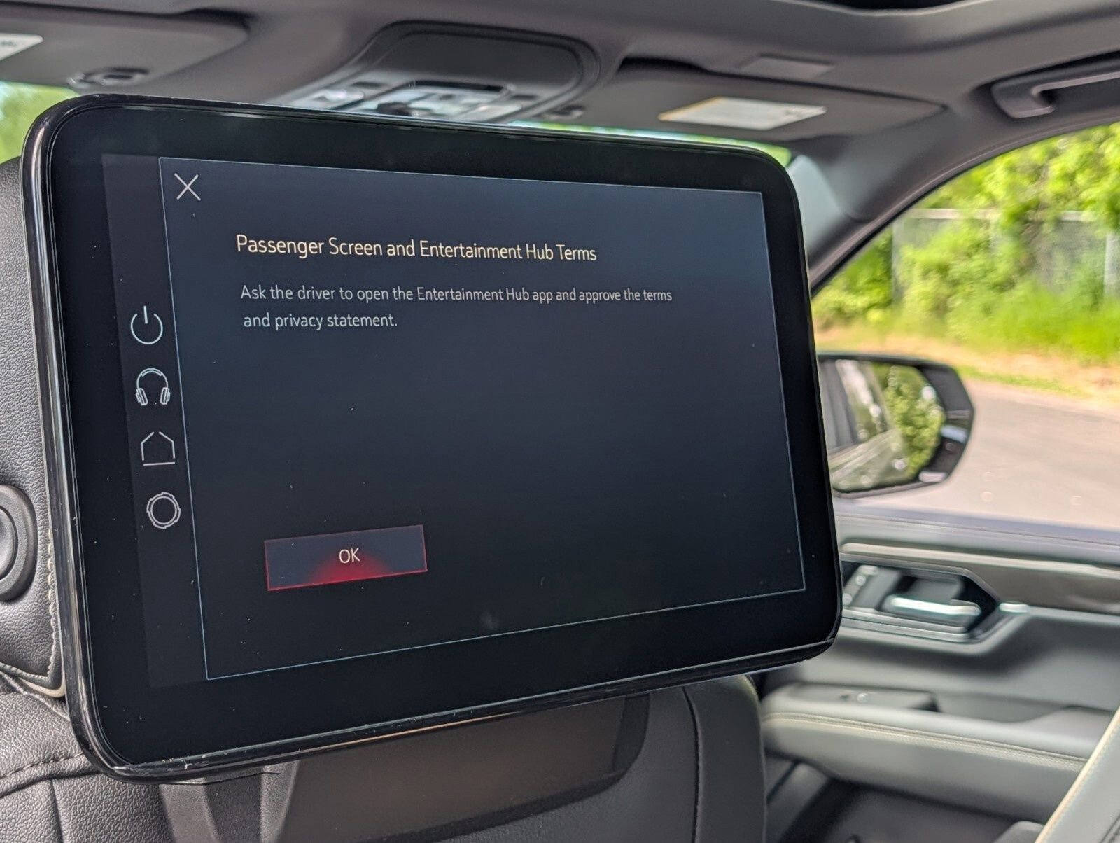 New 2026 GMC Yukon XL Elevation w/ Elevation Premium Package AWD/4WD image 6