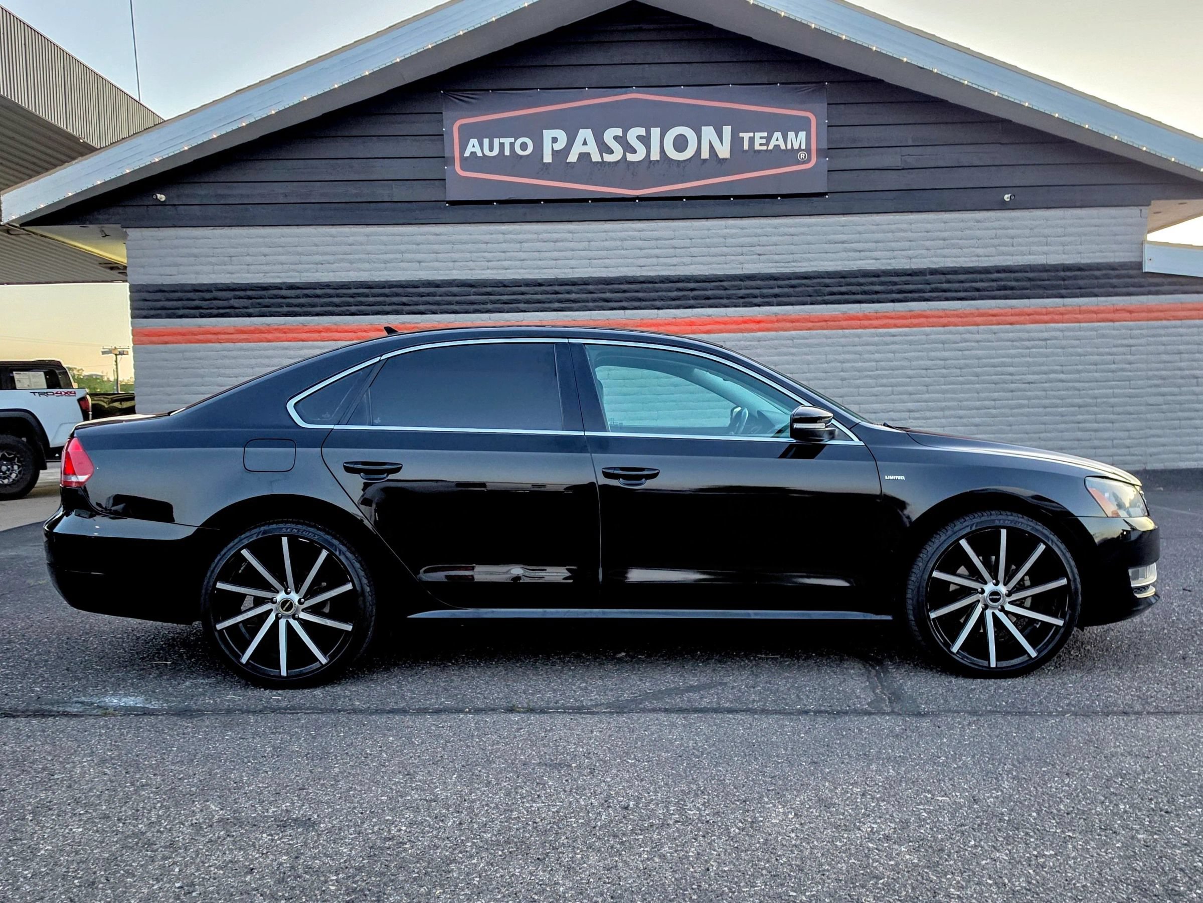 Used 2015 Volkswagen Passat 1.8T Limited Edition FWD image 6
