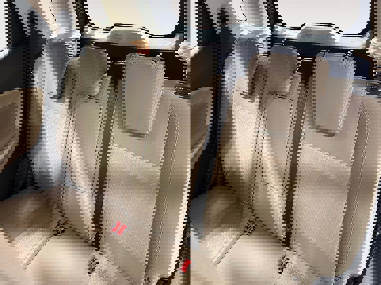 Used 2020 Ford EcoSport S image 14