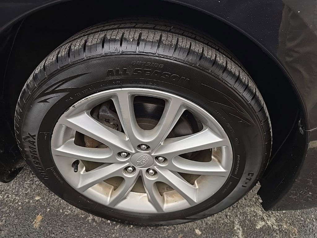Used 2012 Subaru Impreza 2.0i Premium w/ All-Weather Pkg image 10