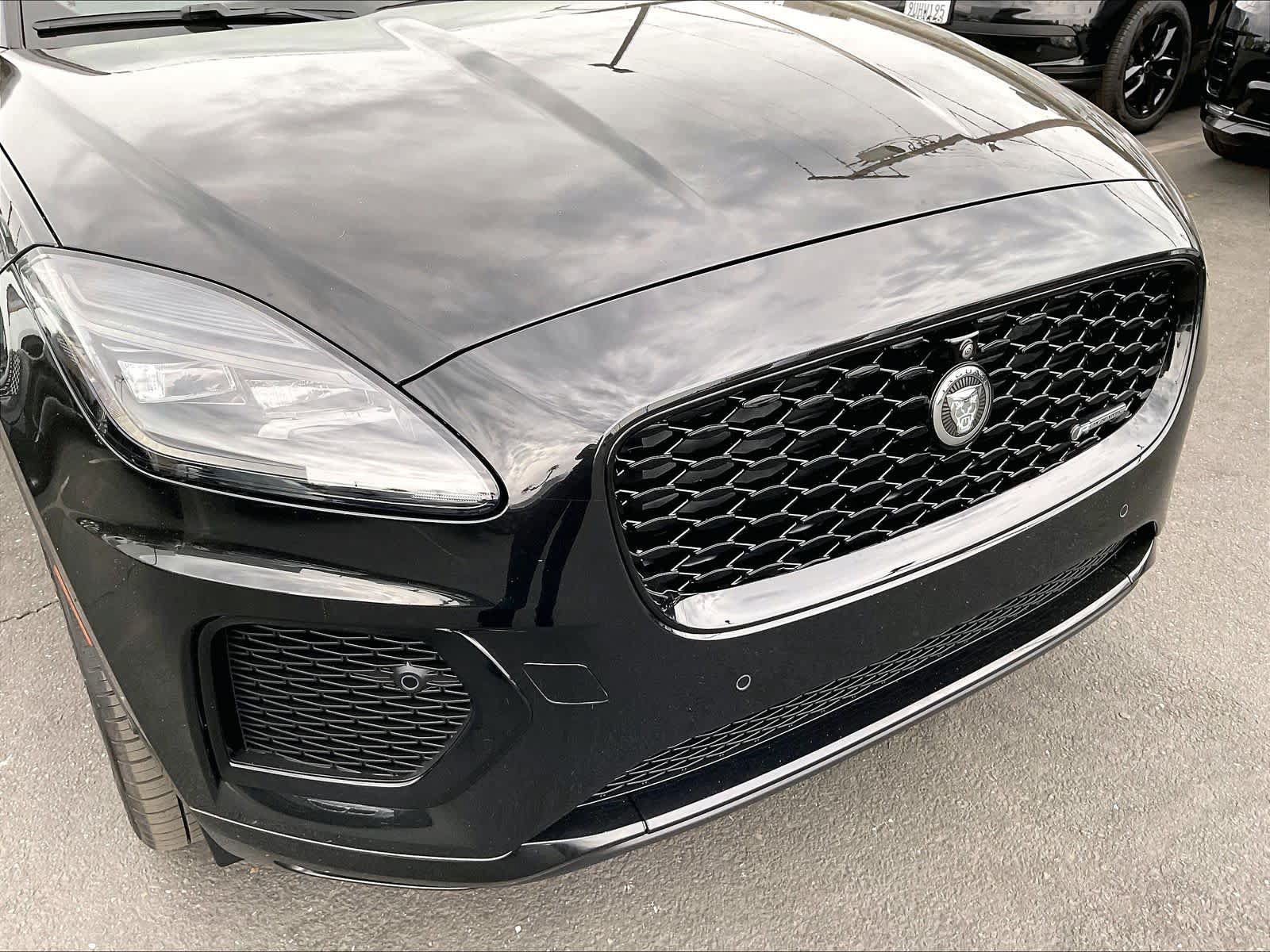 Used 2024 Jaguar E-PACE R-Dynamic SE AWD/4WD image 33