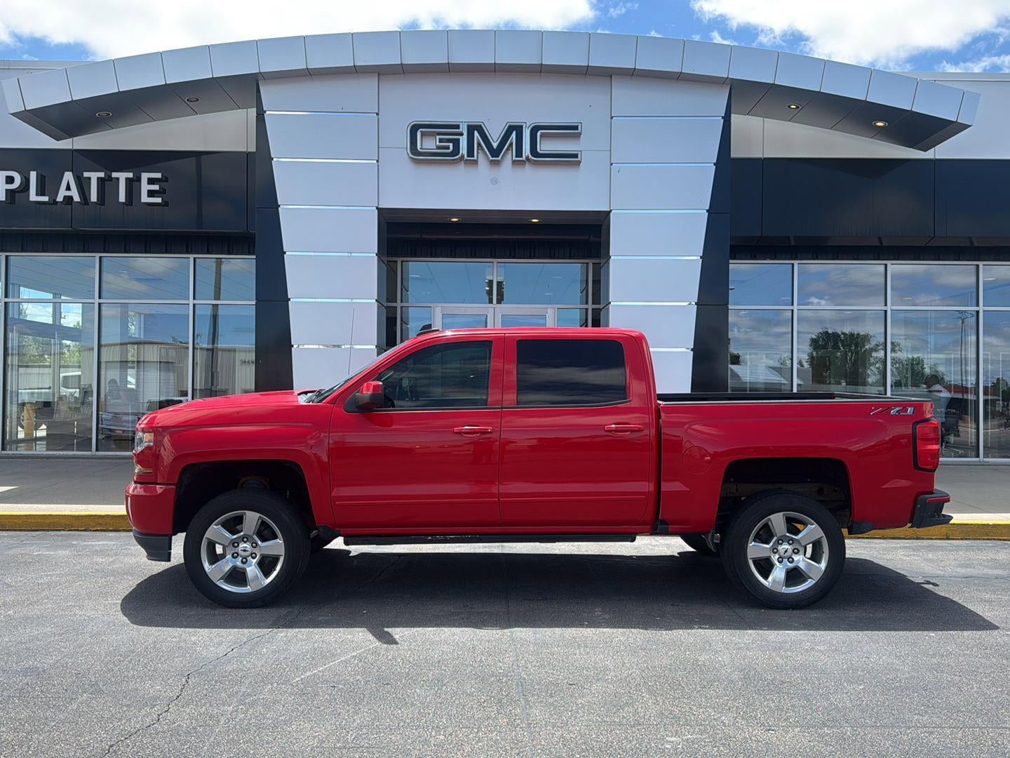 Used 2018 Chevrolet Silverado 1500 LT w/ Texas Edition