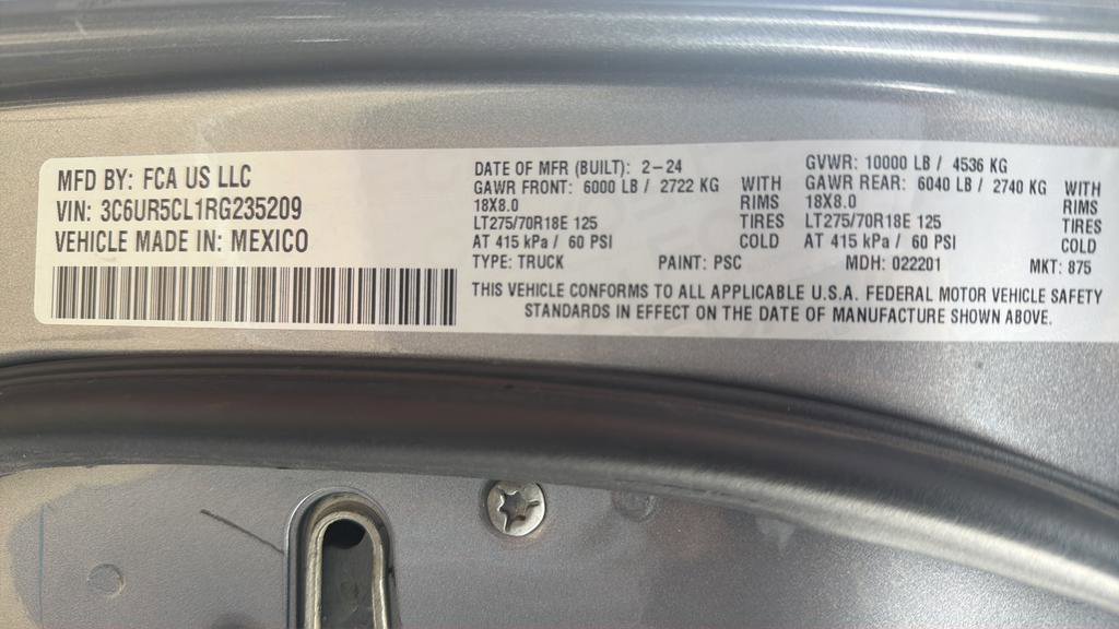 Used 2024 RAM 2500 Tradesman w/ Chrome Appearance Group image 26