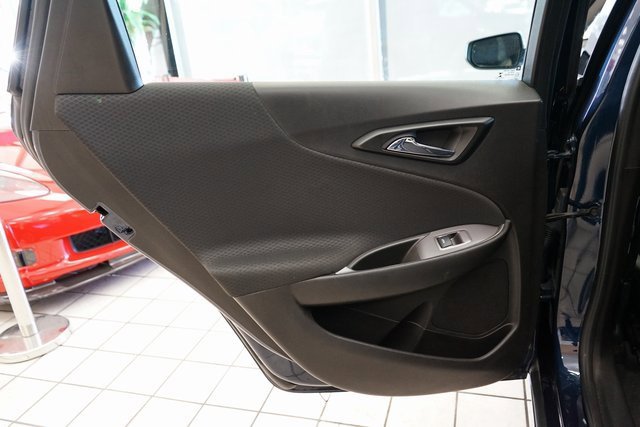 Used 2022 Chevrolet Malibu LT image 41