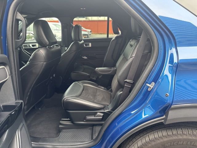 Used 2023 Ford Explorer ST image 30