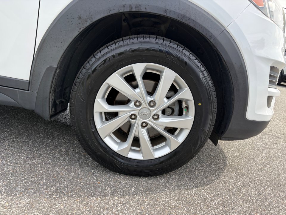 Used 2020 Hyundai Tucson Value FWD image 29