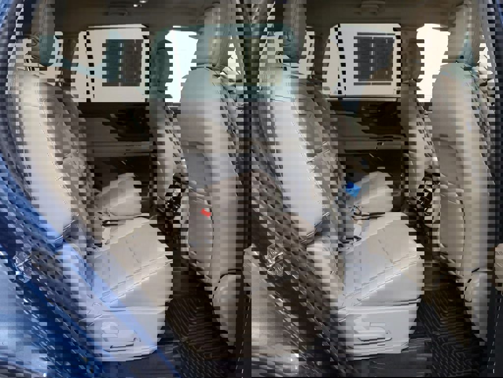 Used 2020 Lincoln Aviator Reserve image 17