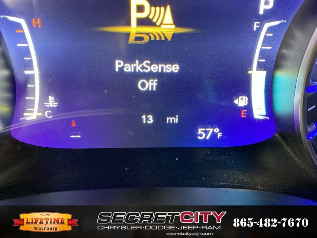 New 2026 Chrysler Pacifica Select image 20