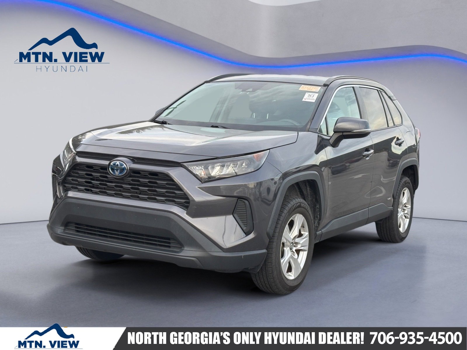 Used 2019 Toyota RAV4 LE w/ Carpet Mat Package