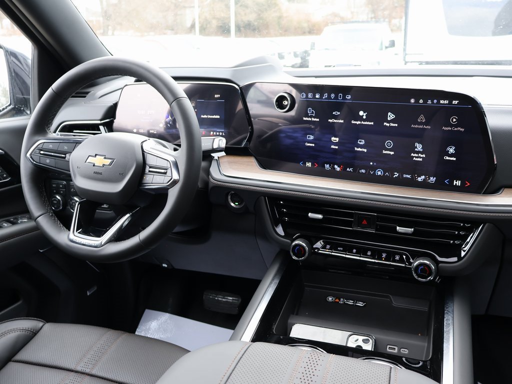 New 2025 Chevrolet Suburban High Country image 33