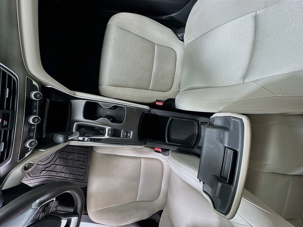 Used 2018 Honda Accord LX image 32