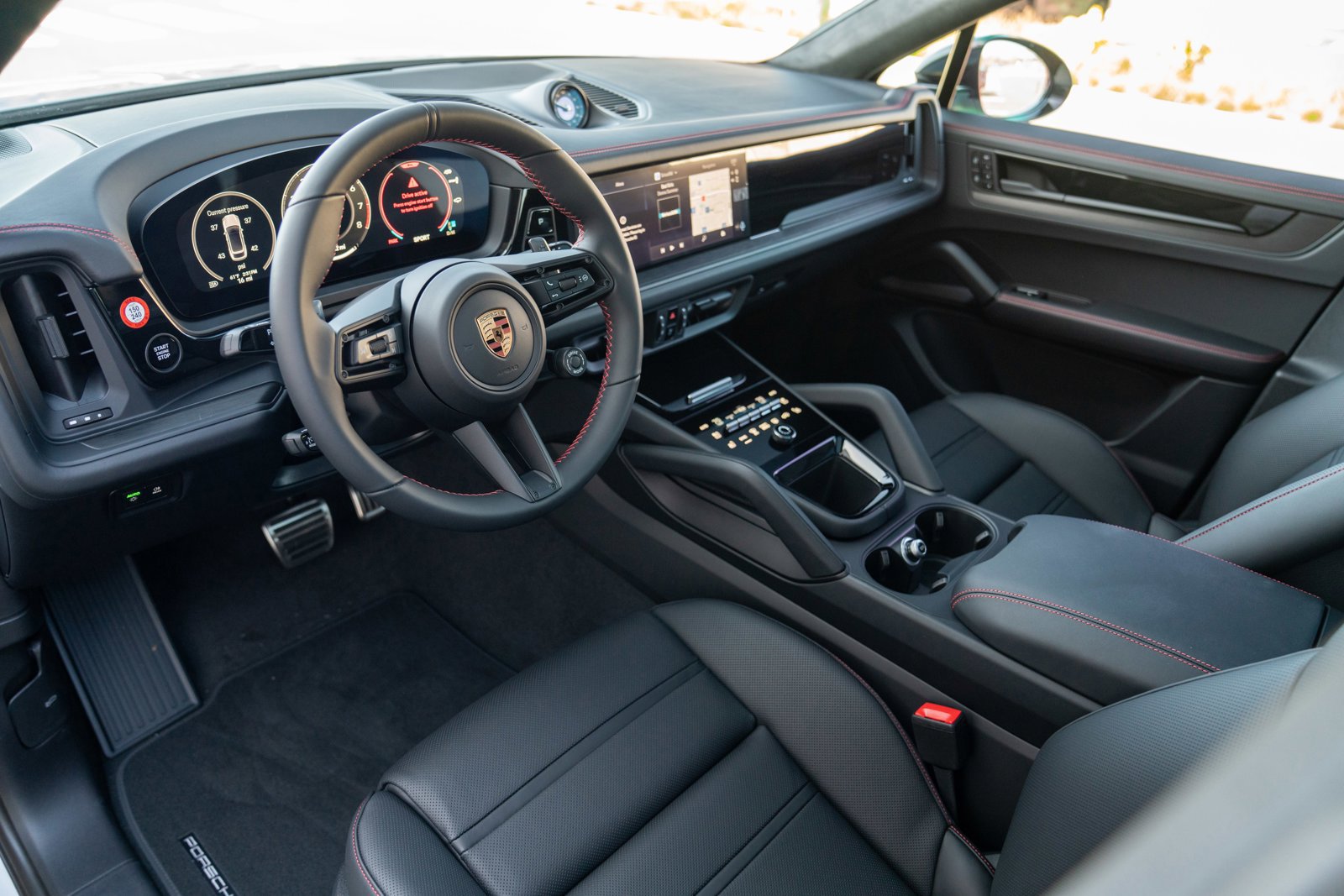 New 2026 Porsche Cayenne GTS AWD/4WD image 4